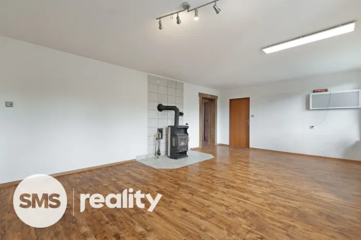 Prodej rodinného domu, Janovice, 300 m2