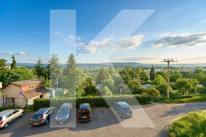 Prodej bytu 3+1, Karlovy Vary, Klínovecká, 86 m2