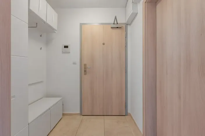 Pronájem bytu 2+kk, Praha - Karlín, U Mlýnského kanálu, 58 m2