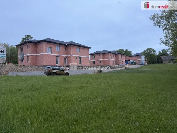 Prodej bytu 3+kk, Tehov, 83 m2