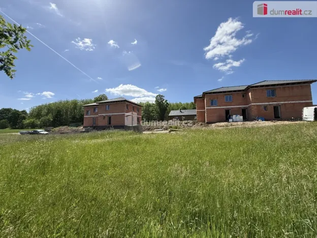 Prodej bytu 3+kk, Tehov, 83 m2