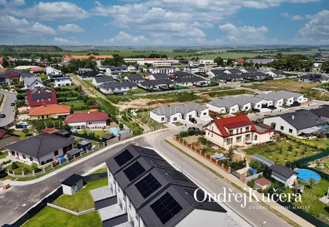 Prodej bytu 4+kk, Buštěhrad, Vrbová, 95 m2