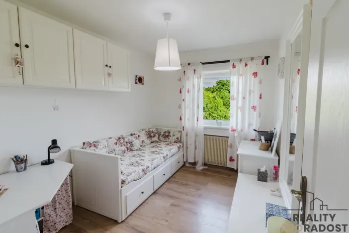 Prodej rodinného domu, Katov, 200 m2
