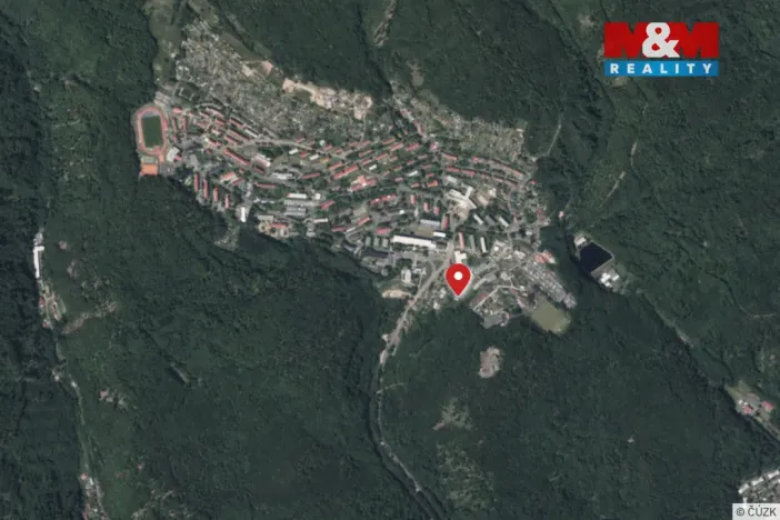 Prodej bytu 3+1, Meziboří, Nad parkem, 78 m2
