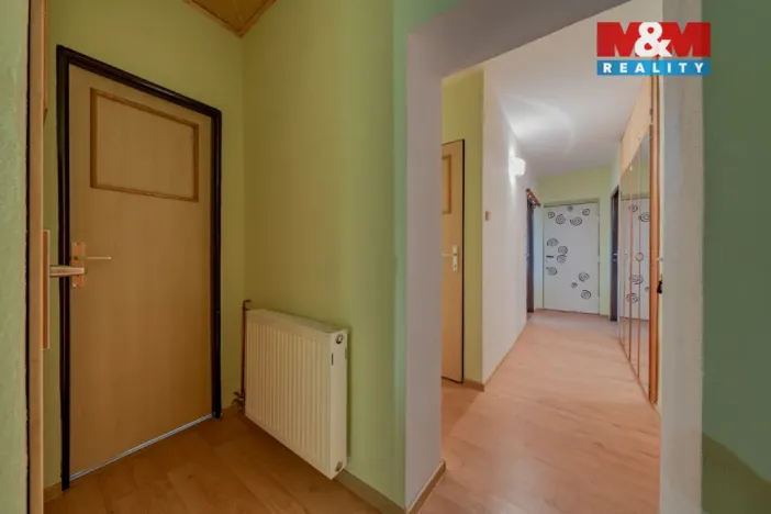 Prodej bytu 4+1, Střelná, 82 m2