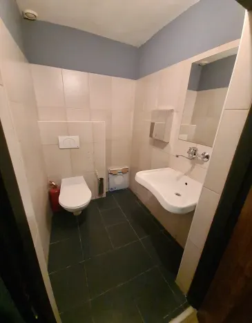 Pronájem obchodního prostoru, Praha - Smíchov, Nádražní, 85 m2