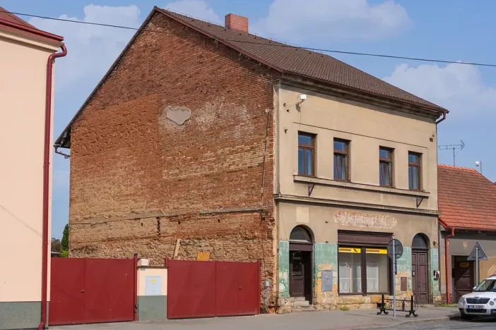 Prodej rodinného domu, Rožďalovice, Husova, 200 m2
