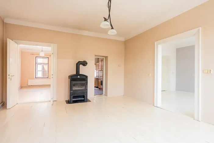 Prodej rodinného domu, Rožďalovice, Husova, 200 m2