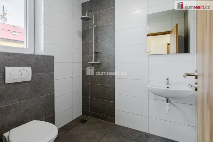 Prodej rodinného domu, Hory, 120 m2