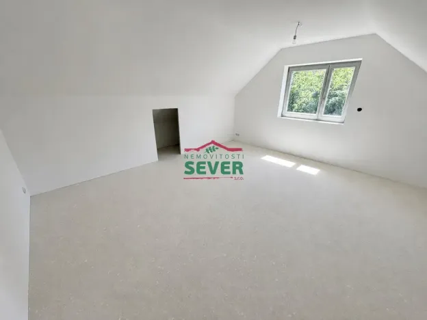Prodej rodinného domu, Dubí - Běhánky, U Stadionu, 135 m2