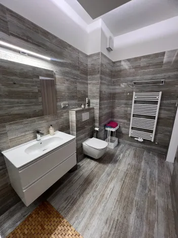 Pronájem bytu 2+kk, Praha - Holešovice, Šimáčkova, 48 m2
