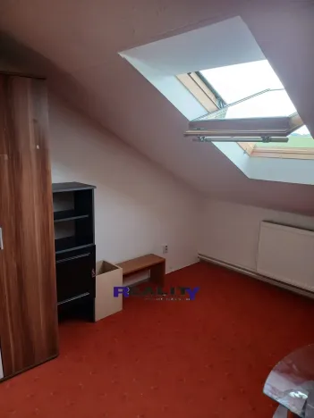Pronájem bytu 3+1, Očihov, 130 m2