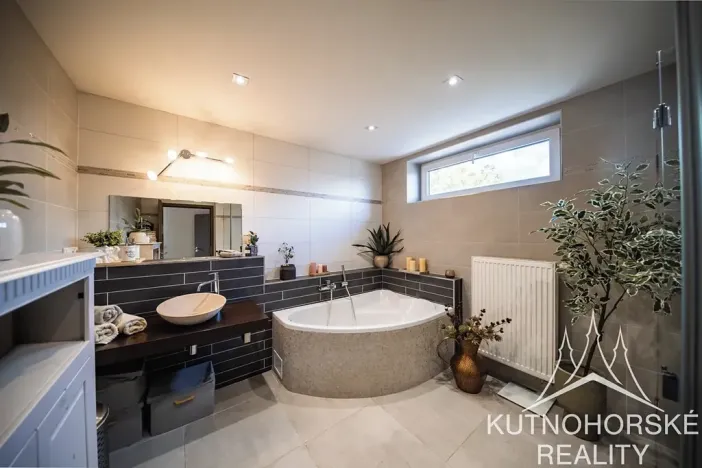 Prodej rodinného domu, Církvice, 154 m2