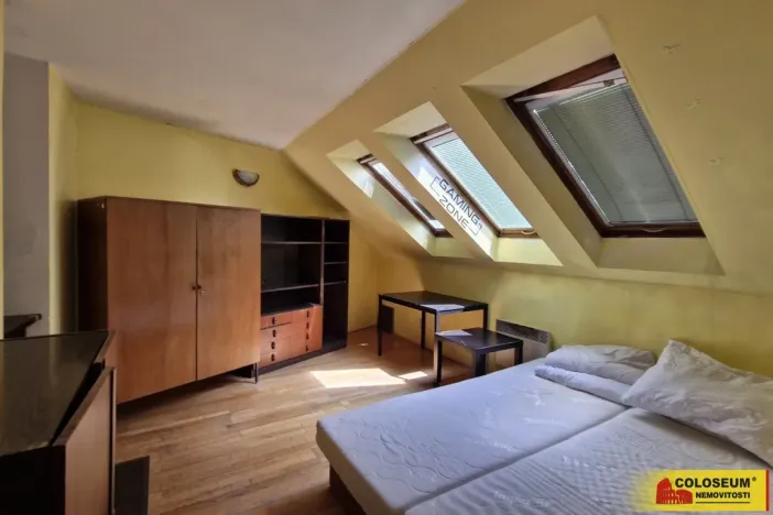 Prodej rodinného domu, Pohořelice, 350 m2