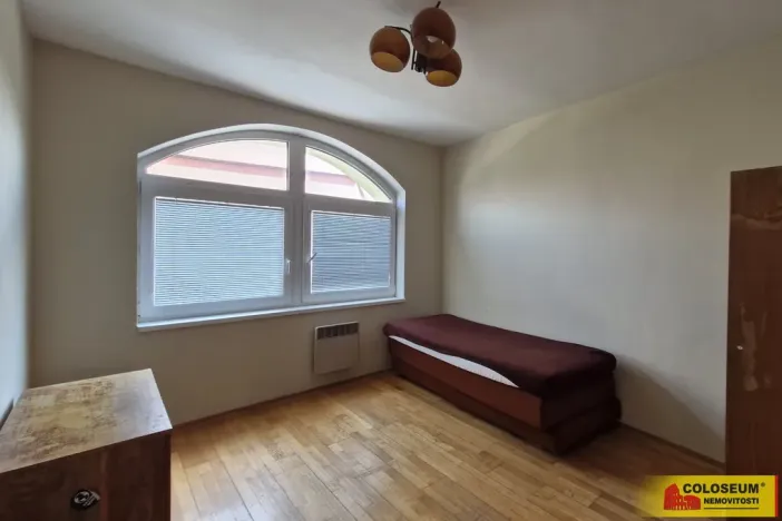 Prodej rodinného domu, Pohořelice, 350 m2