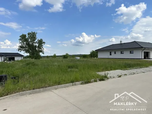 Prodej pozemku pro bydlení, Žáky, 898 m2