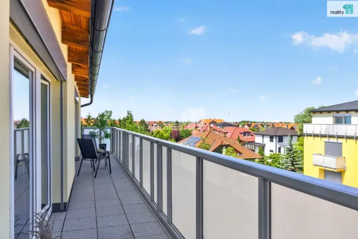 Prodej bytu 2+kk, Jesenice, Sluneční, 58 m2