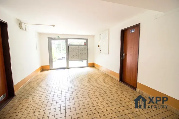 Pronájem bytu 2+kk, Tábor, Sofijská, 42 m2
