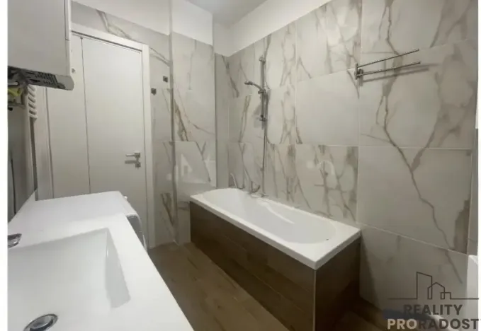 Prodej bytu 2+kk, Via Guglielmo Marconi,Martinsicuro,Itálie, 45 m2