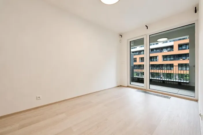 Pronájem bytu 2+kk, Praha - Hloubětín, Poděbradská, 52 m2