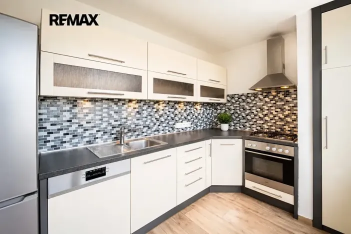 Pronájem bytu 3+kk, Kolín, V Břízách, 69 m2