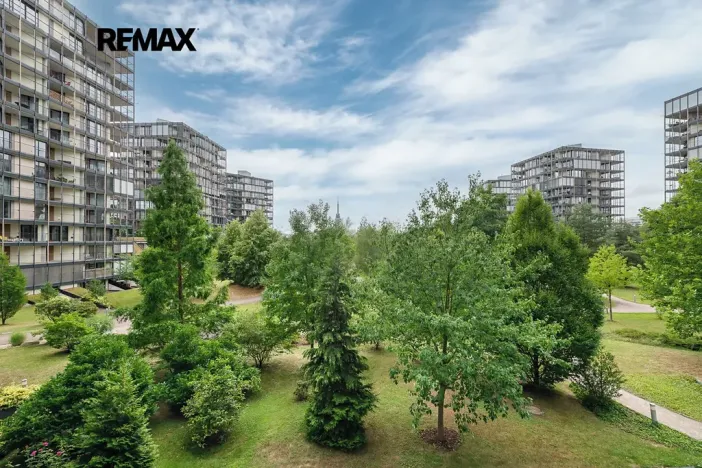 Prodej bytu 4+kk, Praha - Žižkov, Ke kapslovně, 133 m2