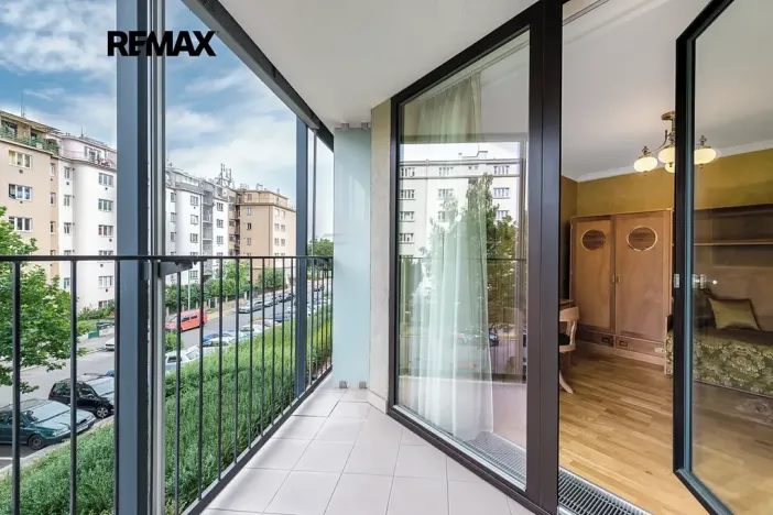 Prodej bytu 4+kk, Praha - Žižkov, Ke kapslovně, 133 m2