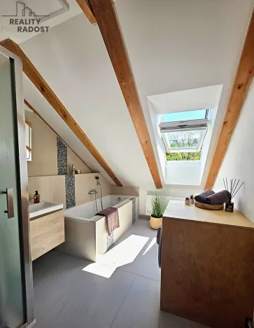Prodej bytu 4+kk, Jinačovice, 113 m2