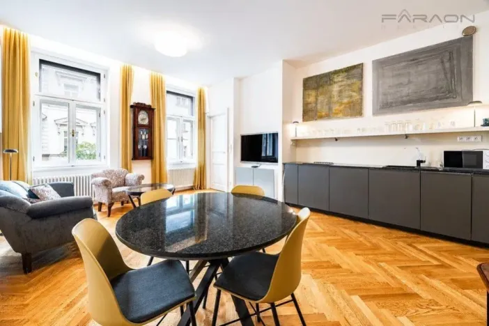 Prodej bytu 2+kk, Praha - Vinohrady, Italská, 62 m2