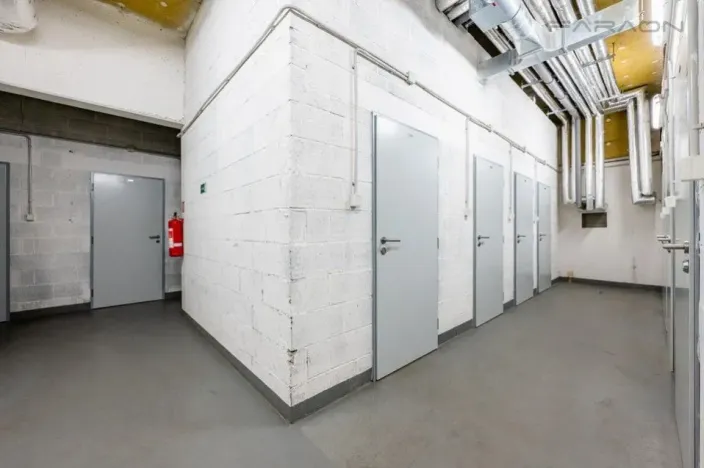 Pronájem bytu 3+kk, Praha - Hloubětín, Nademlejnská, 86 m2