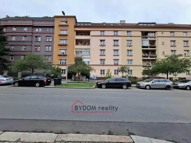 Prodej bytu 2+1, Plzeň, Edvarda Beneše, 59 m2