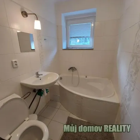 Pronájem bytu 2+1, Praha - Dejvice, Vostrovská, 50 m2