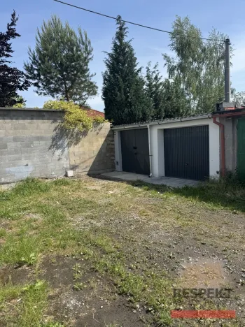 Pronájem garáže, Kladno - Rozdělov, 21 m2
