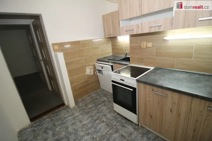 Prodej bytu 2+1, Mariánské Lázně, Hlavní třída, 67 m2