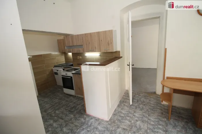 Prodej bytu 2+1, Mariánské Lázně, Hlavní třída, 67 m2