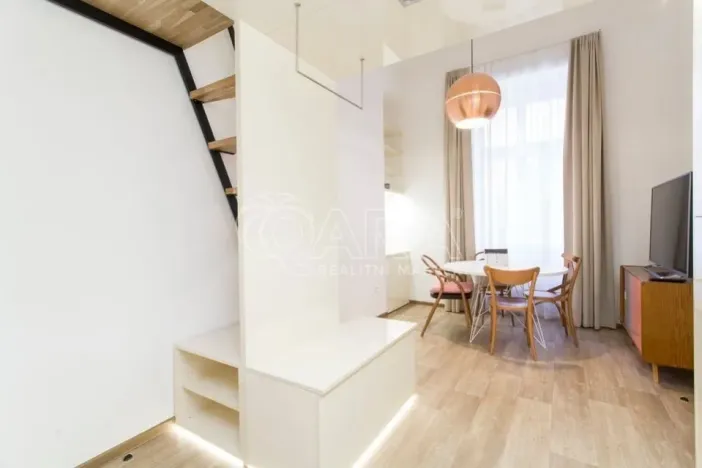 Pronájem bytu 2+kk, Praha - Nové Město, Na Poříčí, 40 m2