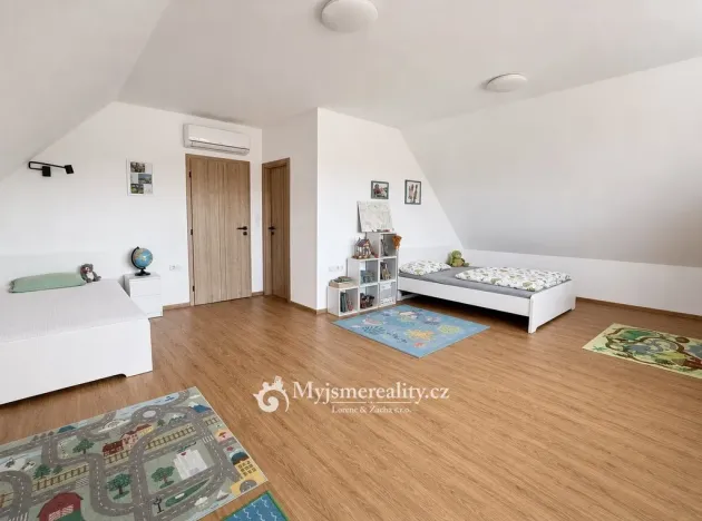 Prodej rodinného domu, Výrovice, 235 m2