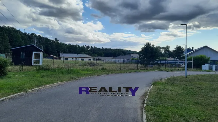 Prodej pozemku pro bydlení, Holedeč, Luční, 831 m2