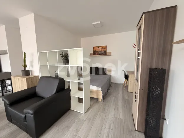 Prodej bytu 1+kk, Zlín, Lorencova, 43 m2