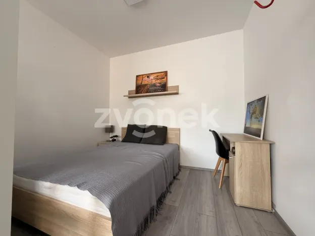 Prodej bytu 1+kk, Zlín, Lorencova, 43 m2