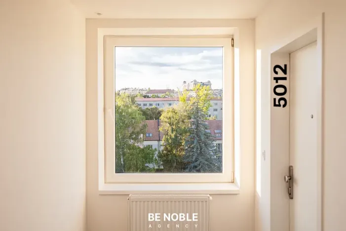 Pronájem bytu 1+kk, Praha - Vršovice, Kubánské náměstí, 21 m2