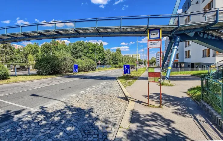 Pronájem bytu 2+kk, Praha - Břevnov, Patočkova, 62 m2