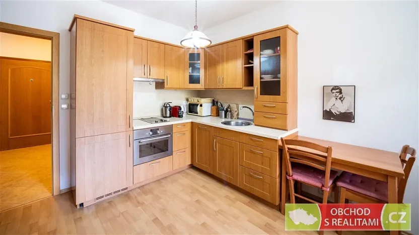 Prodej bytu 1+kk, Praha, Berlínská, 33 m2