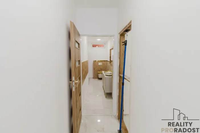 Pronájem bytu 2+kk, Zakřany, 60 m2