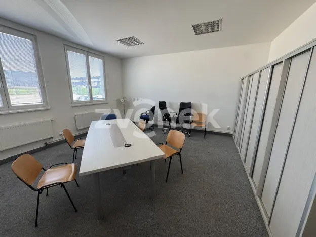 Pronájem kanceláře, Otrokovice, Napajedelská, 38 m2
