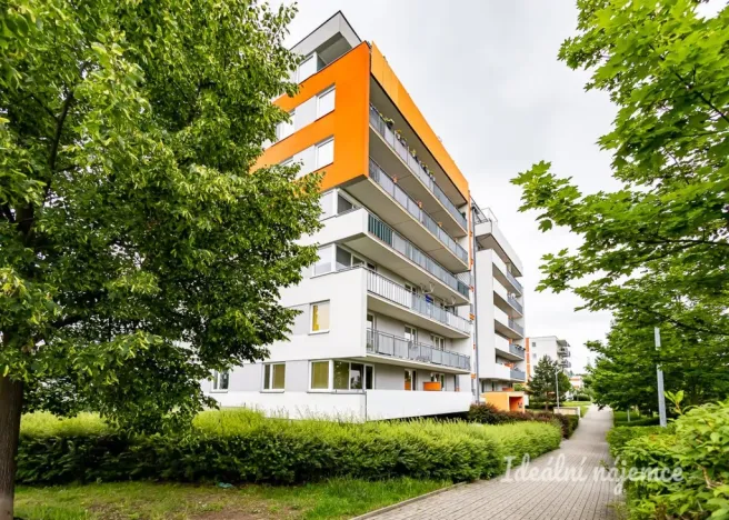Pronájem bytu 2+kk, Praha - Háje, Jurkovičova, 69 m2