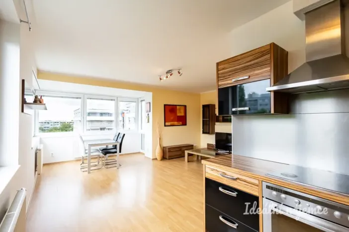 Pronájem bytu 2+kk, Praha - Háje, Jurkovičova, 84 m2