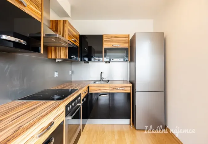 Pronájem bytu 2+kk, Praha - Háje, Jurkovičova, 84 m2