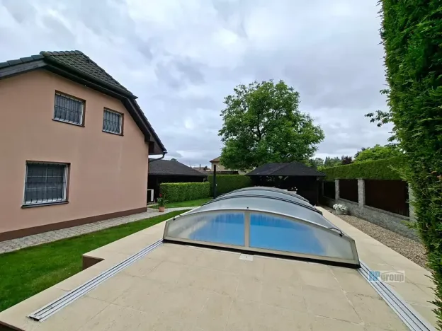 Prodej rodinného domu, Poříčany, U Koupaliště, 200 m2
