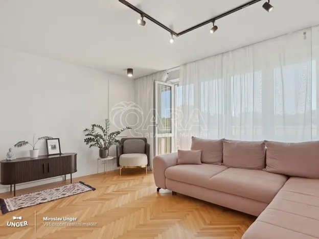 Prodej bytu 3+kk, Praha - Záběhlice, Hlavní, 72 m2
